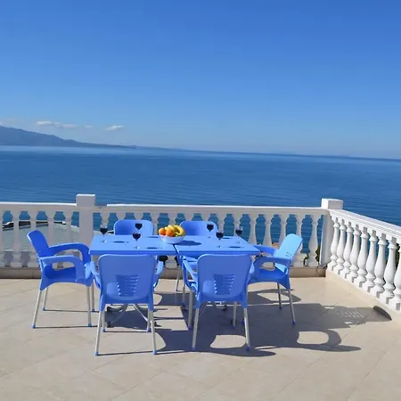 Apartament Sejdi *